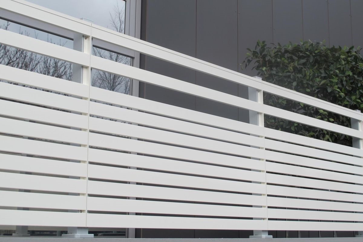 Garde corps aluminium ou vitré > Frontline horizontal