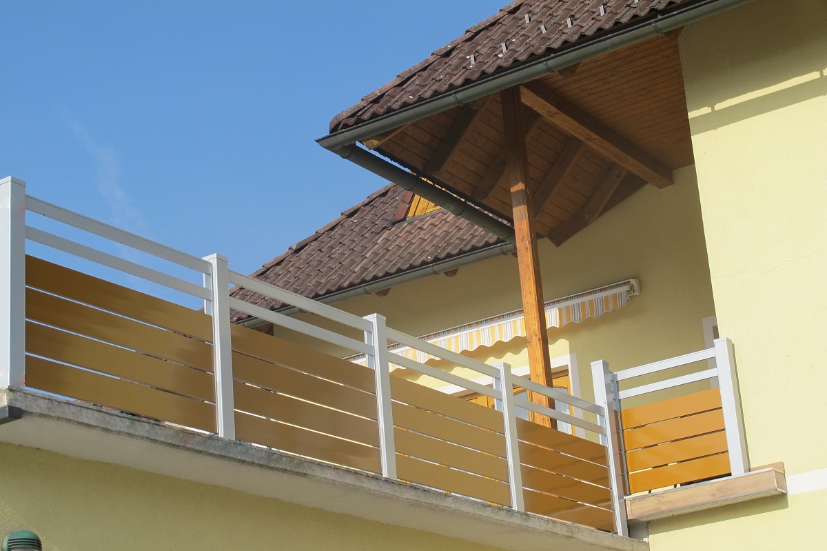 Garde corps aluminium ou vitré > STAKETTO horizontal