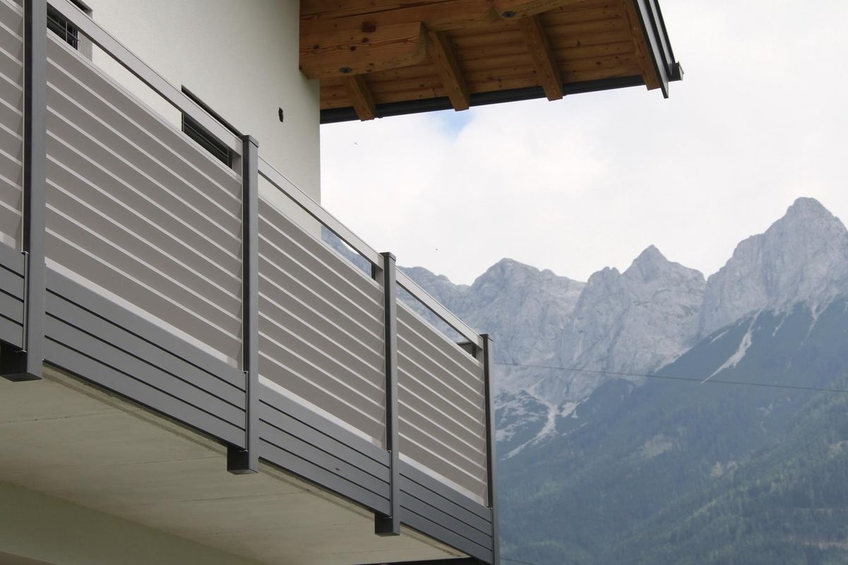 Garde corps aluminium ou vitré > Lamello