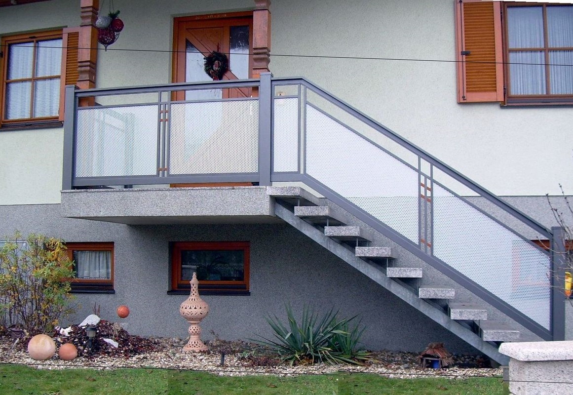 Garde corps aluminium ou vitré > PERFORE